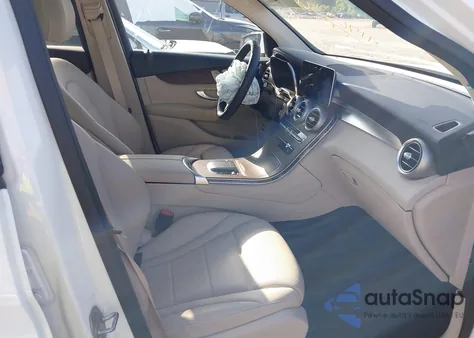 2020 Mercedes-Benz Glc 300 4Matic from USA, damaged, VIN W1N0G8EB5LF815373